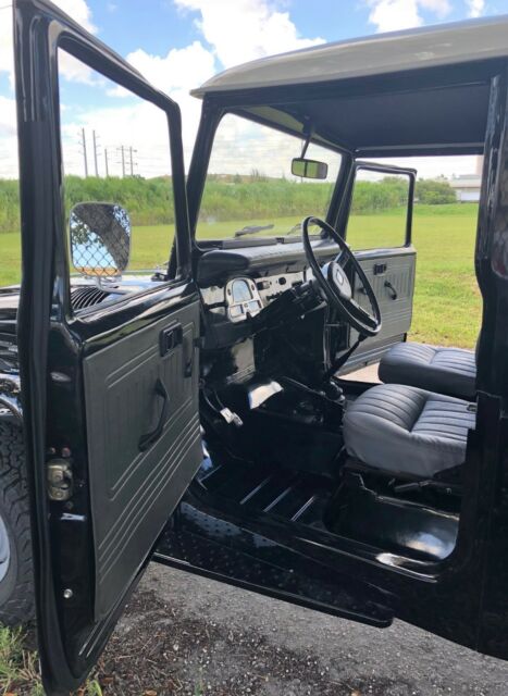 1982 Toyota Land Cruiser FJ45 - photo 11