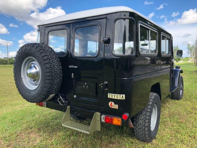 1982 Toyota Land Cruiser FJ45 - photo 13