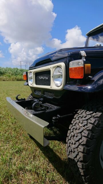 1982 Toyota Land Cruiser FJ45 - photo 3