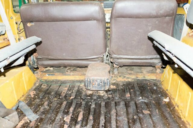 1982 Toyota Land Cruiser 1982 Toyota HJ47 Land Cruiser Troop carrier Diesel - photo 9