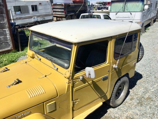 1982 Toyota Land Cruiser FJ40 - photo 2