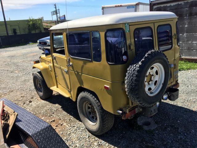 1982 Toyota Land Cruiser FJ40 - photo 6