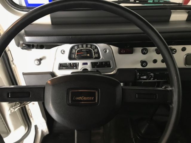 1980 Toyota Land Cruiser Classic FJ40 White and Black Not FJ43,45, 70 - photo 8