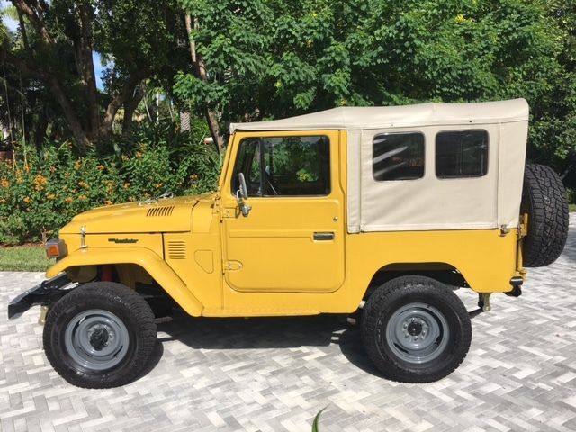 1982 Toyota Land Cruiser BASE SPORT UTILITY 2D - photo 4