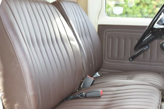1982 Toyota Land Cruiser FJ43 - photo 13