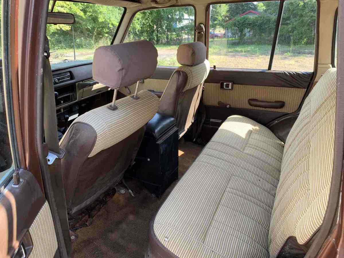 1982 Toyota Land Cruiser FJ60 - photo 11