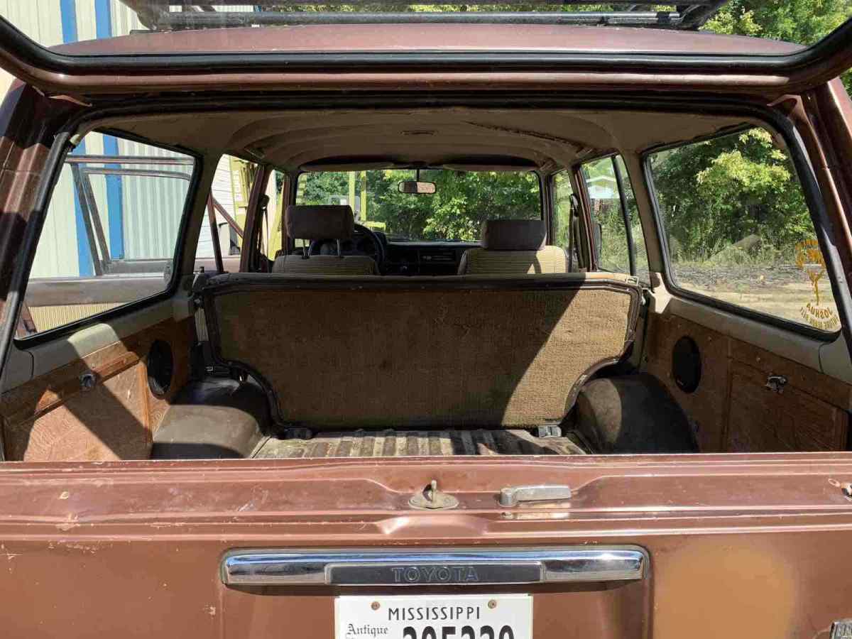 1982 Toyota Land Cruiser FJ60 - photo 12