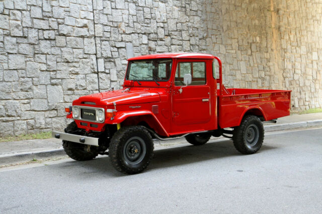 1982 Toyota Land Cruiser FJ45 - photo 11