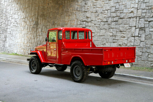 1982 Toyota Land Cruiser FJ45 - photo 5