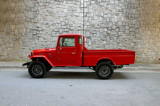 1982 Toyota Land Cruiser FJ45 - photo 5