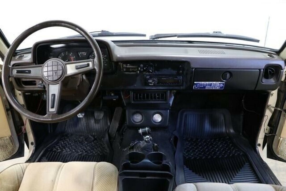 1982 Toyota Pickup 4x4 - photo 3