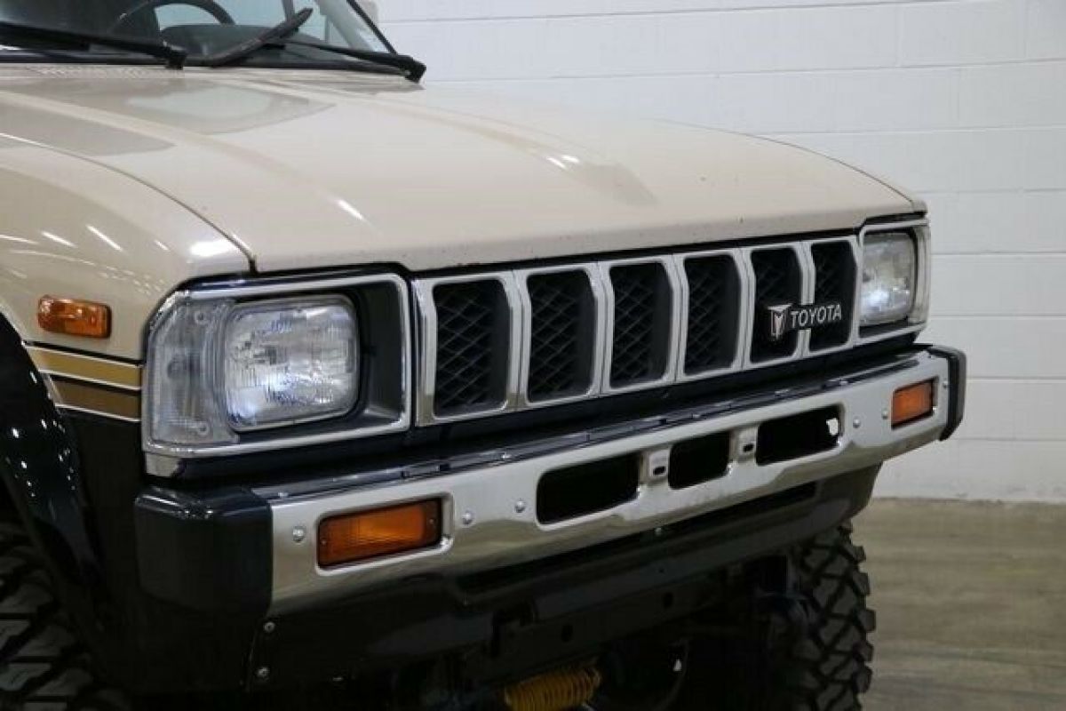 1982 Toyota Pickup 4x4 - photo 6