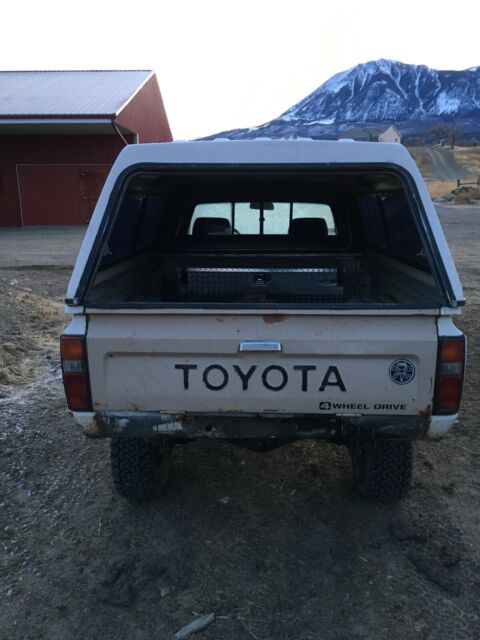 1982 Toyota Hilux SR5 - photo 8