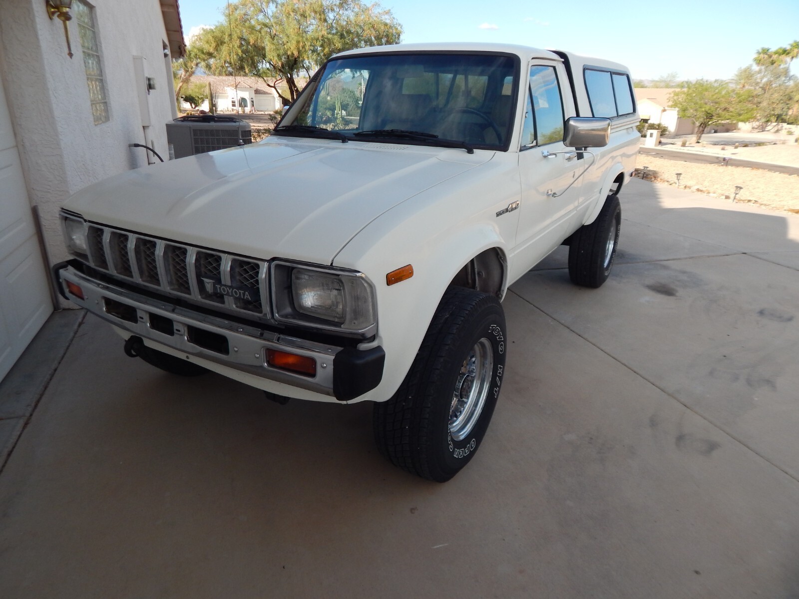 1982 Toyota Pickup RN48   SR5 - photo 3