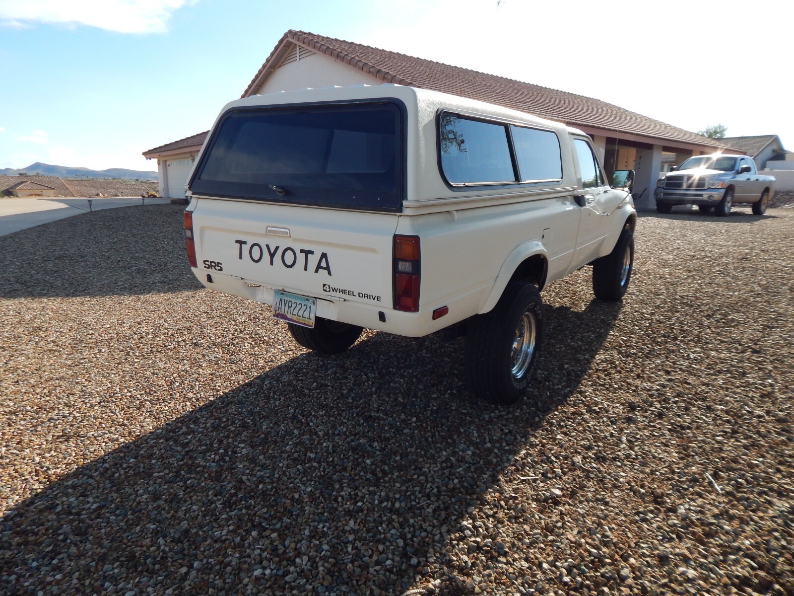 1982 Toyota Pickup RN48   SR5 - photo 8