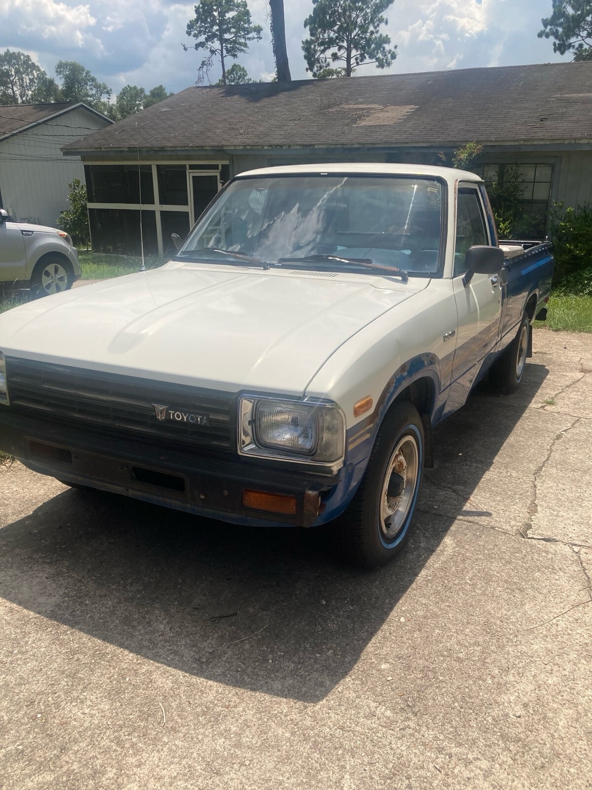 1982 Toyota Pickup 1/2 TON RN44 - photo 4