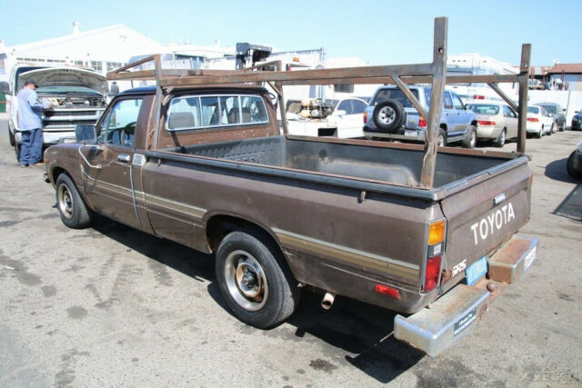 1982 Toyota Pickup SR5 - photo 3