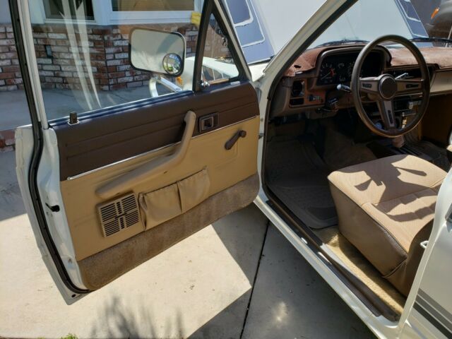 1982 Toyota Pickup SR5 - photo 6