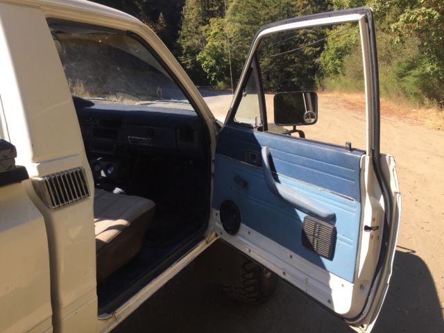 1982 Toyota Other Pickup Hilux SR5 - photo 12