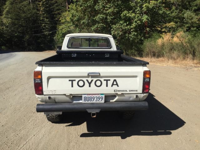 1982 Toyota Other Pickup Hilux SR5 - photo 4