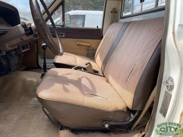 1982 Toyota Pickup DELUXE - photo 5