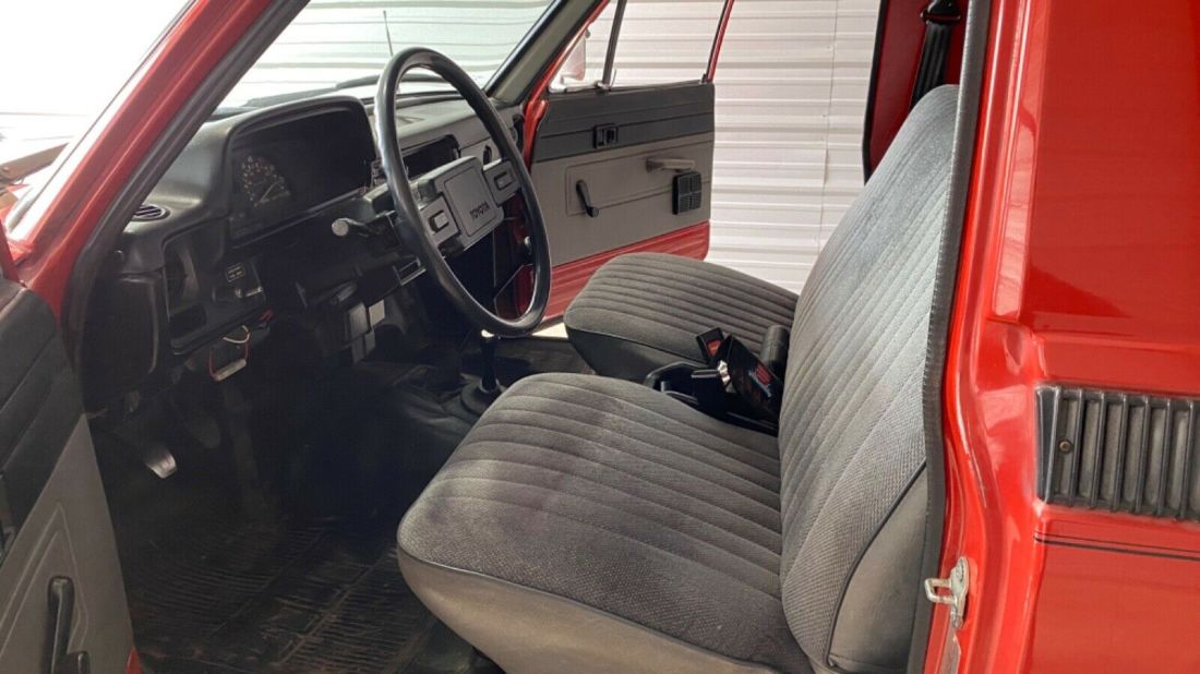 1980 Toyota Pickup - photo 9