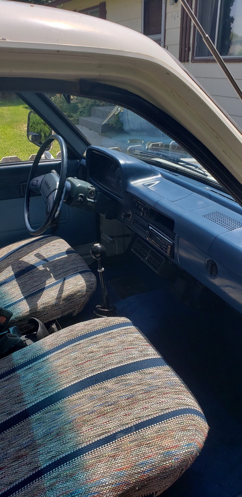 1982 Toyota Pickup 1/2 TON DLX - photo 4