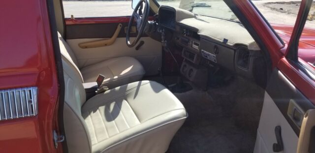 1982 Toyota Trekker Rare Trekker SUV! The Forerunner of the 4Runner! - photo 10