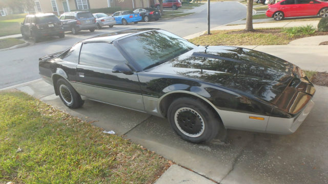 1982 Pontiac Firebird - photo 2