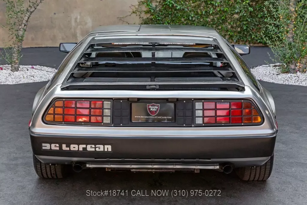 1982 DeLorean DMC-12 - photo 6