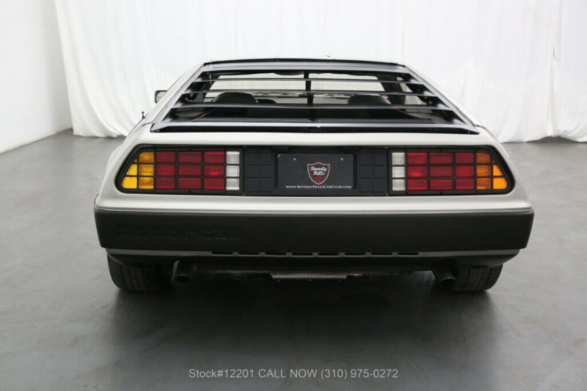 1982 DeLorean DMC - photo 6