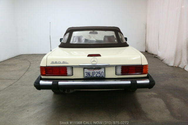 1982 Mercedes-Benz 300-Series - photo 10