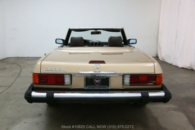 1982 Mercedes-Benz 300-Series - photo 5