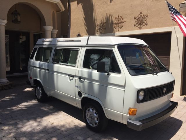 1982 Volkswagen Bus/Vanagon Westfalia 1982 Volkswagen Bus/Vanagon