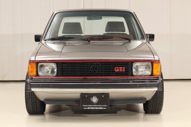 1982 Volkswagen Rabbit 1.8L Pick up Custom 5-Speed - photo 11