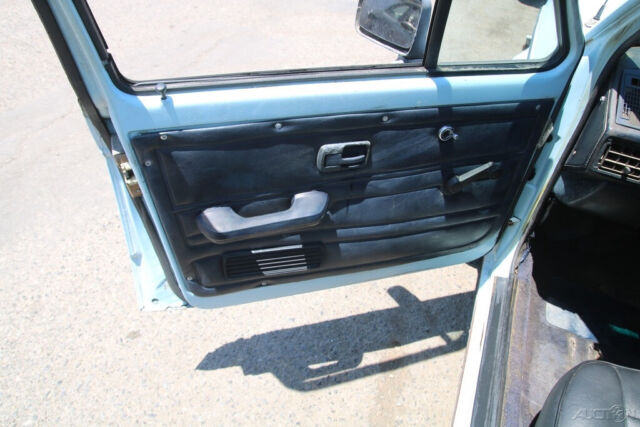1982 Volkswagen Pickup - photo 11
