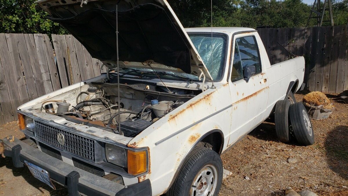 1982 Volkswagen Rabbit Pickup White RWD Manual 1982 Volkswagen Rabbit