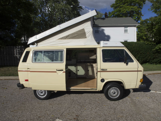 1982 Volkswagen Vanagon Westfalia Camper Excellent Condition Manual 1982 Volkswagen Bus/Vanagon Campmobile Van Camper 3-Door
