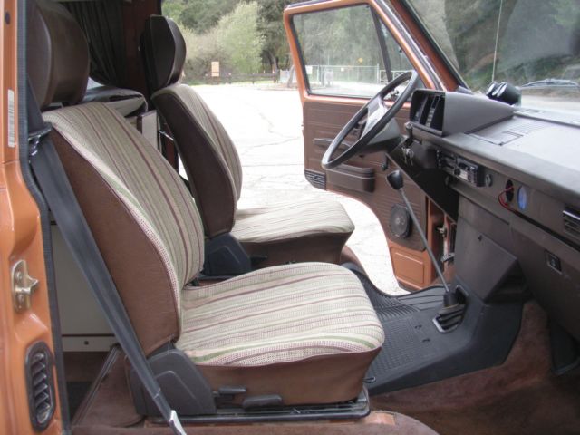 1982 Volkswagen Bus/Vanagon Jetta swapped 1.8 liter motor with 8K, NO RESERVE - photo 12