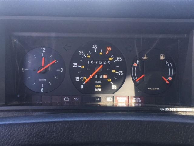 1982 Volvo 240 - photo 6