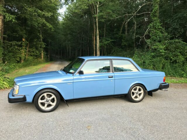 1982 Volvo 240 DL - photo 4