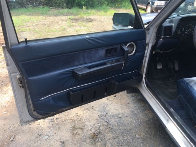 1982 Volvo 242 GLT Sedan 2-Door - photo 13