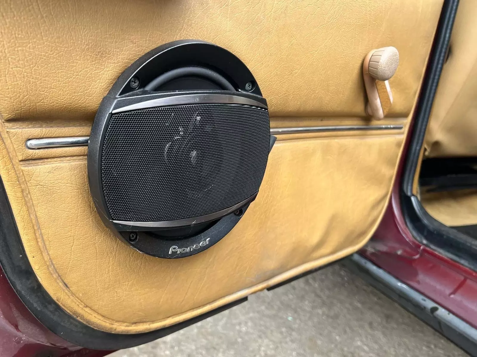 1982 Volvo 240 - photo 12