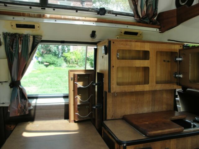 1982 Volkswagen Bus/Vanagon - photo 11