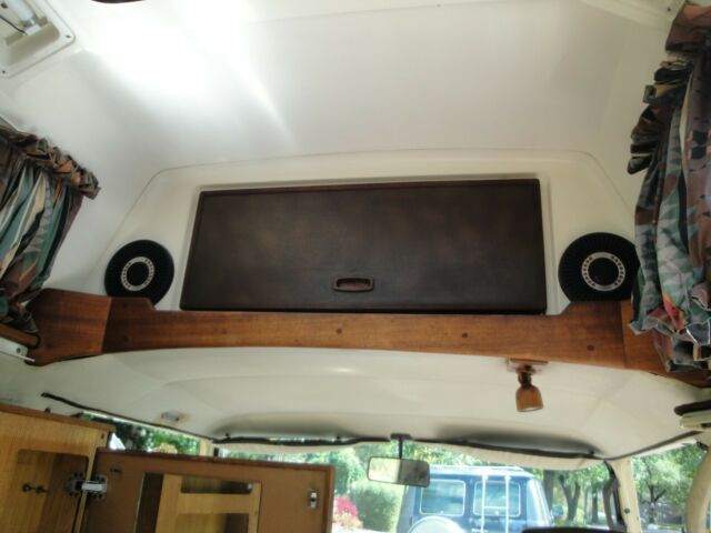 1982 Volkswagen Bus/Vanagon - photo 13