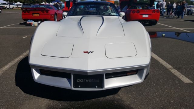 1982 White/Silver Corvette Coupe with Silver-Gray interior 1982 Chevrolet Corvette Coupe