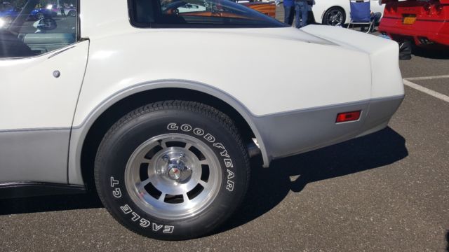 1982 Chevrolet Corvette Coupe - photo 8
