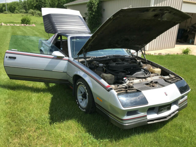 1982 Chevrolet Camaro Z28 - photo 13