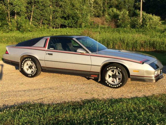 1982 Chevrolet Camaro Z28 - photo 6