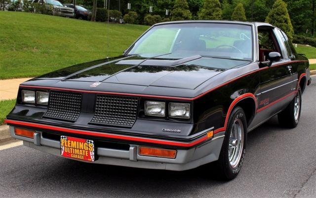 1983 Oldsmobile Cutlass 4-4-2 (442) 15th Ann Hurst - photo 11